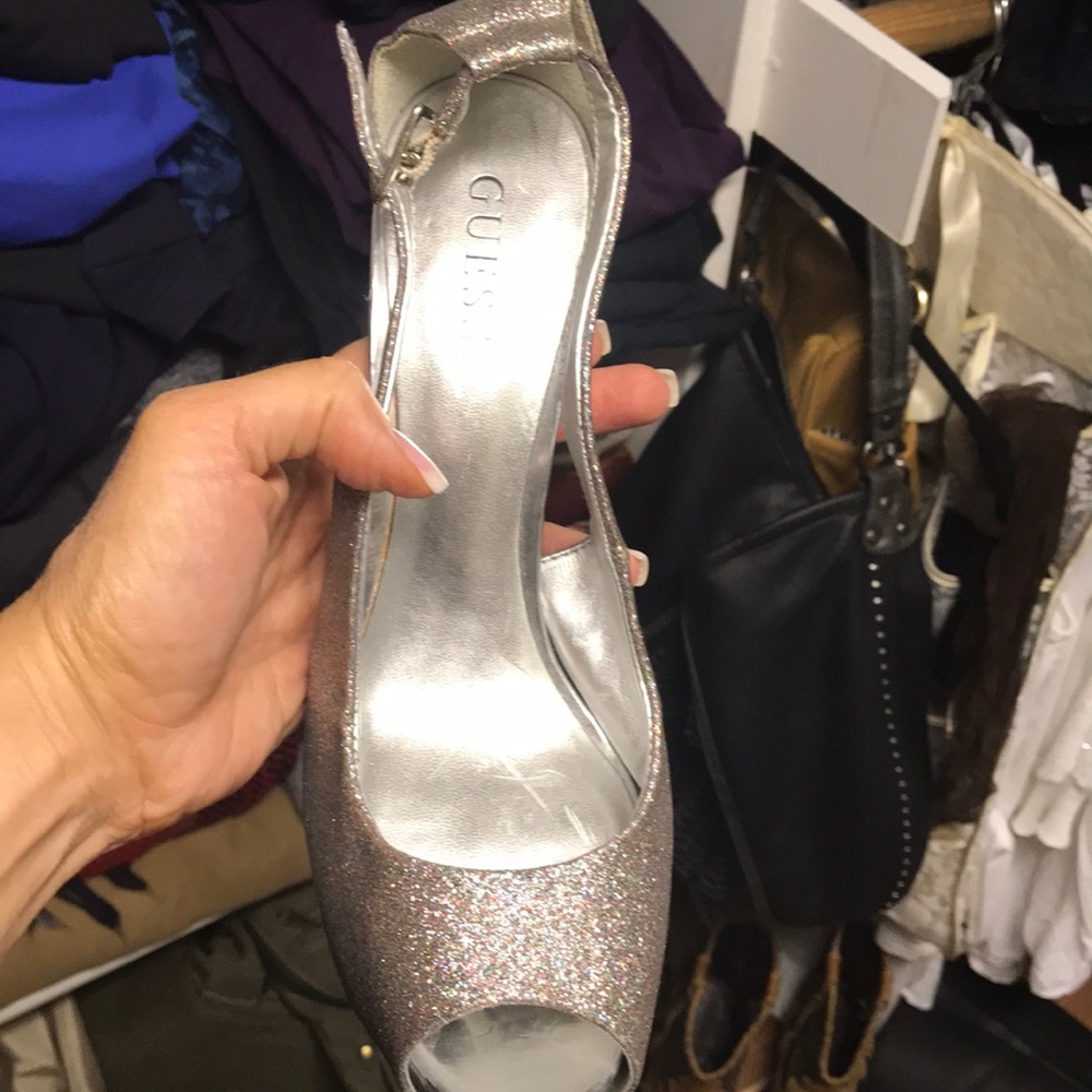 Heels - Picture 2 of 2